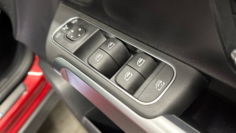 Mercedes-Benz GLB 200 AMG Line Premium + Night Ed 5dr 7G-Tronic Petrol Estate